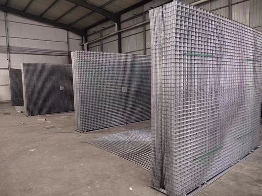 Panele ogrodzeniowe z drutu spawanego 50 mm * 50 mm 2x2 ocynkowane do klatki dla ptaków