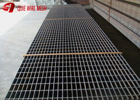 Sliver Color Platform Rozszerzona metalowa siatkowa pułapka podłogowa Stalowa kratka chodnikowa