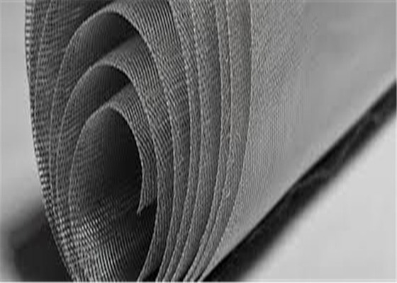 Moskitiera przeciw owadom z możliwością regulacji do aluminiowej ramy drewnianej i stalowej