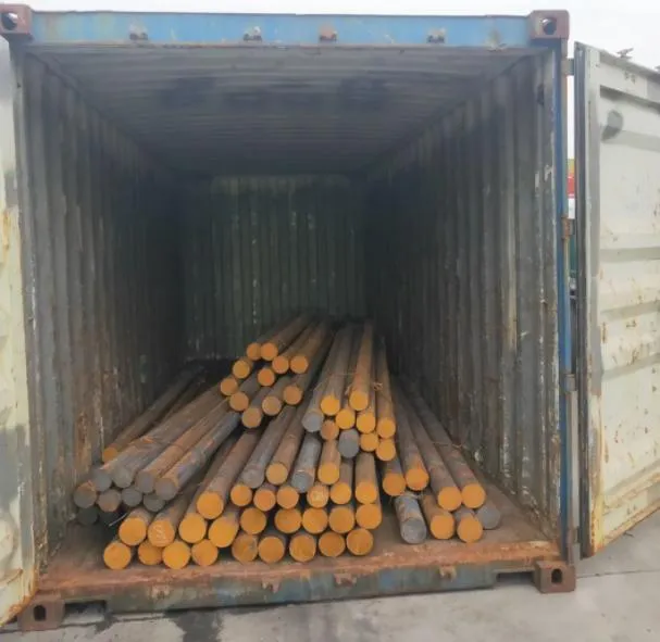Q345B Stalowe materiały budowlane HDG okrągłe pręty z 25 mm średnicy 7