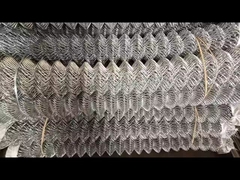 Produkcja wysokiej jakości, przyjazny dla środowiska, zrównoważony, wodoodporny ogrodzenie łańcuchowe dla ogrodzenia sportowego