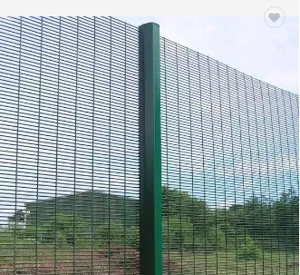 Heavy Duty Tanie plastikowe metalowe ogrodowe więzienie Stacja kolejowa Wysokie bezpieczeństwo 358 Antypoślizgowe ogrodzenie z siatki drucianej na sprzedaż
