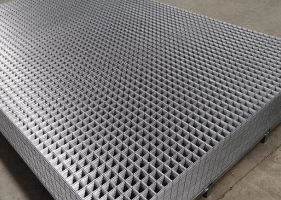 2,5 mm 1,8 x 2,4 m ocynkowany panel z siatki spawanej do ogrodzenia temperaturowego budowy