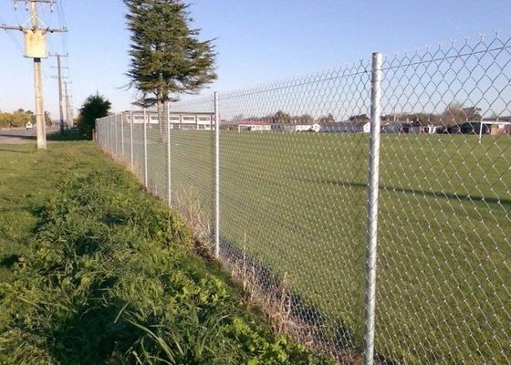 2.5mm-3.0mm Gorąco zanurzone galwanizowane ogrodzenie łańcuchowe 9 gauge