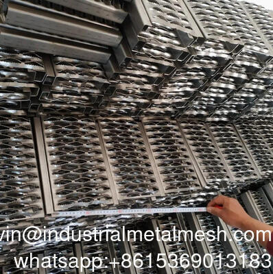 Durable Galvanized Anti-Skid Perforated Crocodile Mouth Plate Grip Strut Grating for Walkway