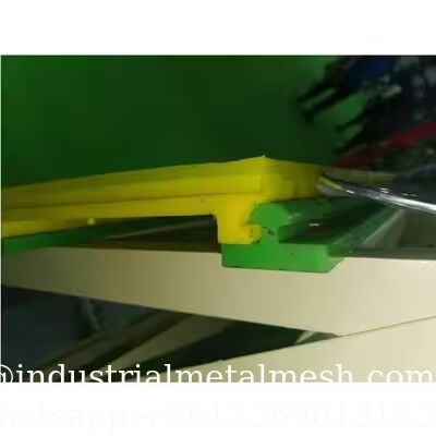 Wysokiej odporności na zużycie poliuretanowy modułowy ekran WS85 300x305mm / 300x610mm / 300x800mm Materiał MDI