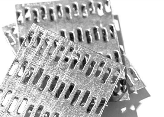 13.5mm Długość kolców Płytka przeciwrozbiórka Płytka metalowa Płytka paznokci 1mm