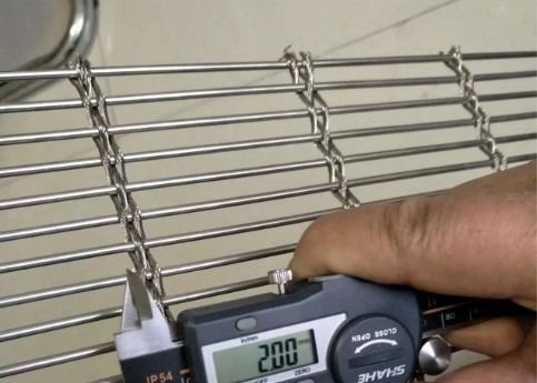 8mm Tec Sieve Architektoniczna Woven Metal Mesh Multi Barrette Weave / Cable Mesh System