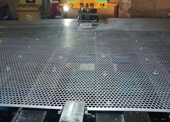 Perforatowane płytki metalowe sufitowe Perforatowane blachy metalowe sieć ekranowa ze stali nierdzewnej
