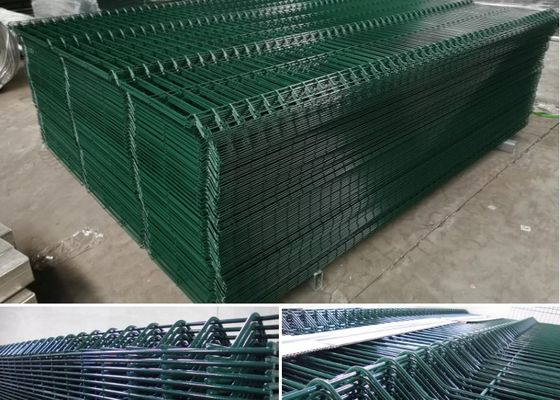 Panel powlekany PCV Zakrzywiony stalowy płot brzoskwiniowy do ogrodu