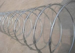 Bto-22 Gorąco zanurzony galwanizowany Concertina Razor Barbed Wire