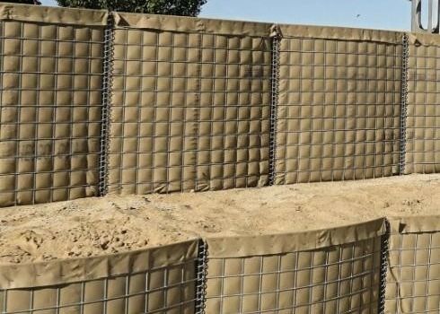 Ściana bastionu Hesco spawana drutem ocynkowanym do powodzi ściany obronnej