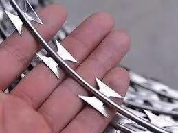 BTO-18 Concertina Razor Wire Coil, ocynkowany drut kolczasty
