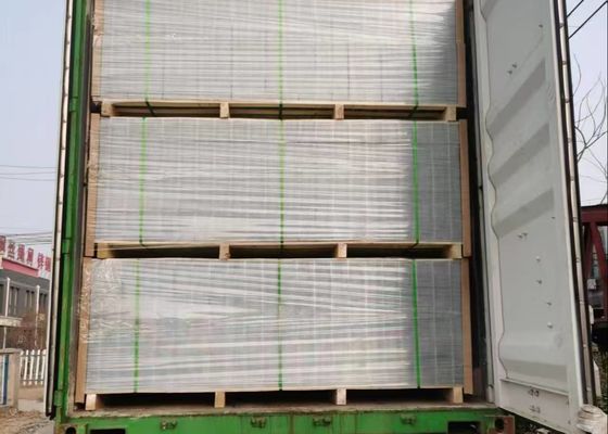 2.0mm 3,0mm 4,0mm Panel z galwanizowaną spawaną siecią drutu