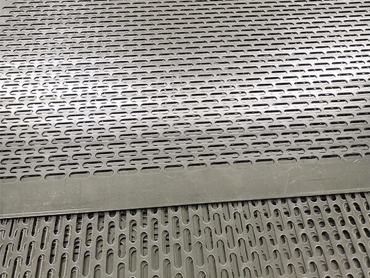 Naturalne wykończenie powierzchniowe z otworem otworem Perforated Mesh Filter Solution For Liquid And Solid Filtration 1,2 X 2,4 M