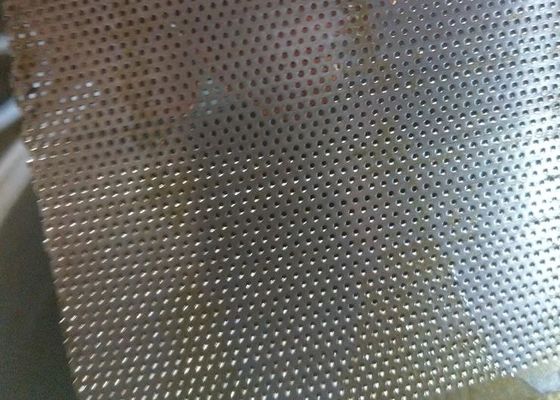 Otwór 0,8 mm Szerokość 80 mm Blacha perforowana ze stali nierdzewnej Okrągły otwór