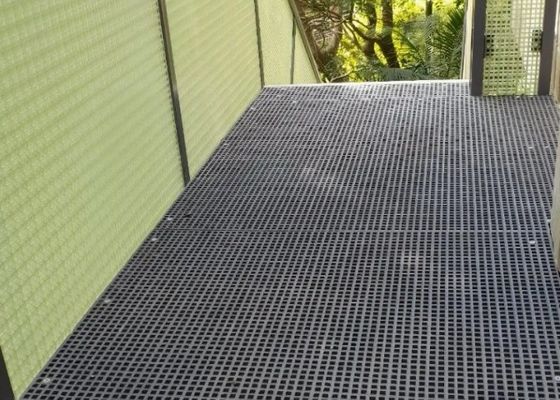 Antypoślizgowe, estetyczne, ekologiczne, przemysłowe produkty z materiału klasy FRP, kraty z włókna szklanego