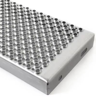 Aluminiowa i miękka perforowana ocynkowana krata chodnikowa o grubości 0,3 MM - 8 MM