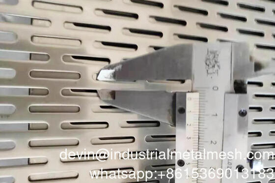 Tania chińska blacha perforowana aluminiowa perforowana siatka metalowa do grilla głośnikowego