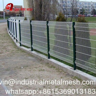 PVC-Coated Galvanized 3D Curved Welded Mesh Fence Panel For Garden Or Farm