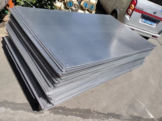 Okrągły otwór Dekoracyjna aluminiowa perforowana metalowa siatka do okładzin budynku