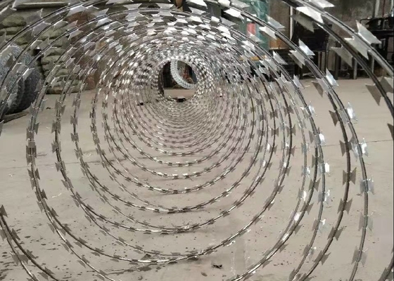 Galwanizowany drut kolczasty Concertina Razor ze stali nierdzewnej powlekany PVC