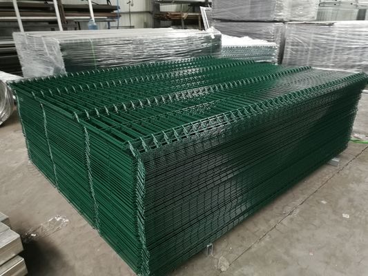 1.2x3.0m Pvc powlekany zakrzywiony płot metalowy 3d V zgięcie dla lotniska