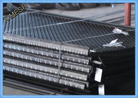 Quarry / Stone Crusher Crimped Sand Vibrating Screen 1.5 * 2M Rozmiar Wear Wear Proof
